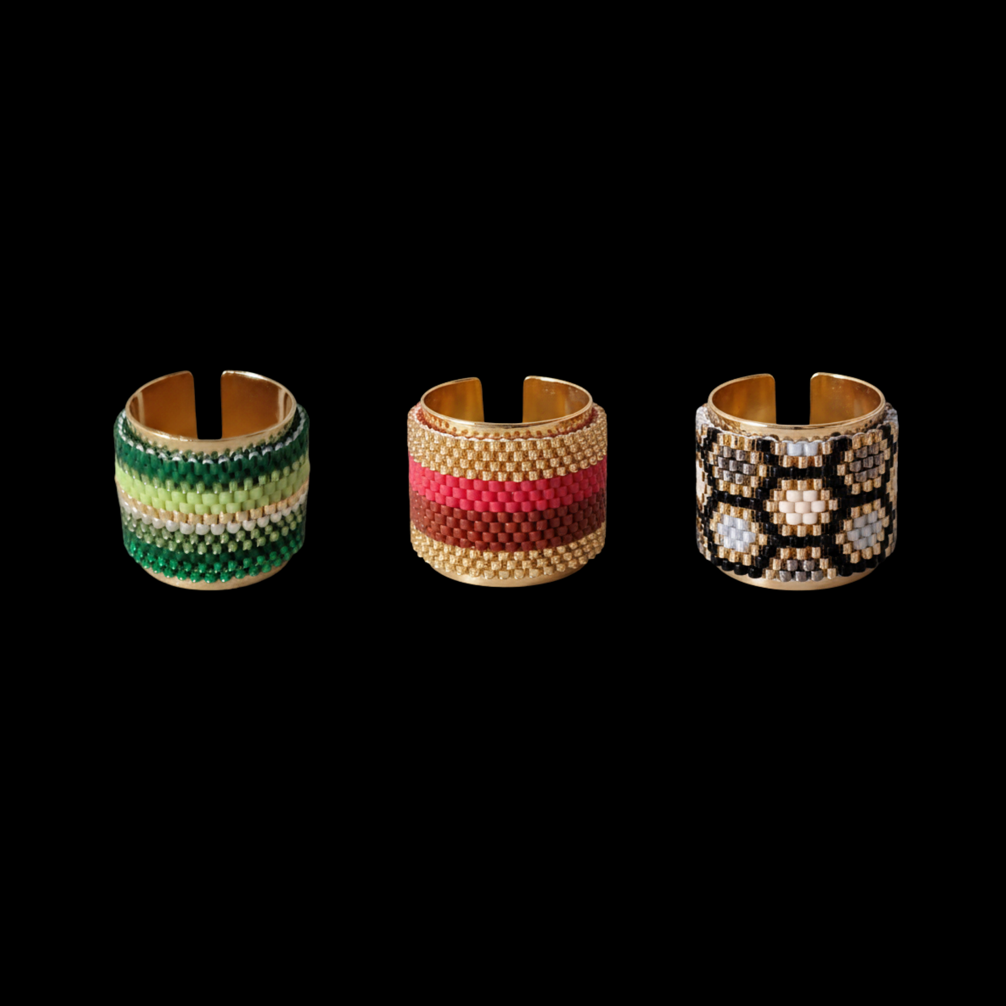 Beaded Statement Ring – Green Stripe